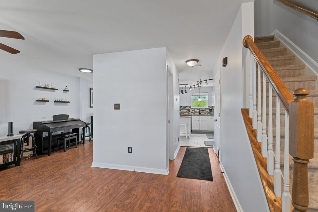 Image 15 of property listing at 106 LARKHILL CT, Westminster, MD 21157