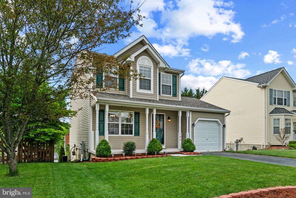 Image 2 of property listing at 106 LARKHILL CT, Westminster, MD 21157