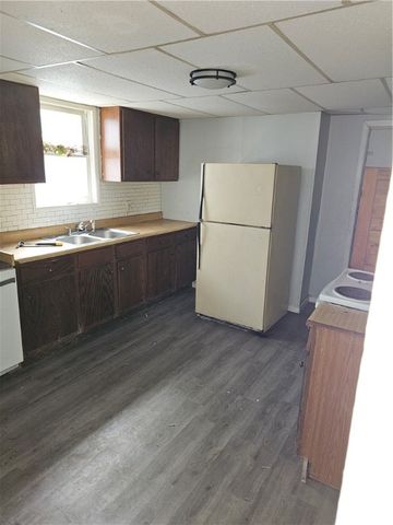 510 Waldo St, New Castle, PA 16101