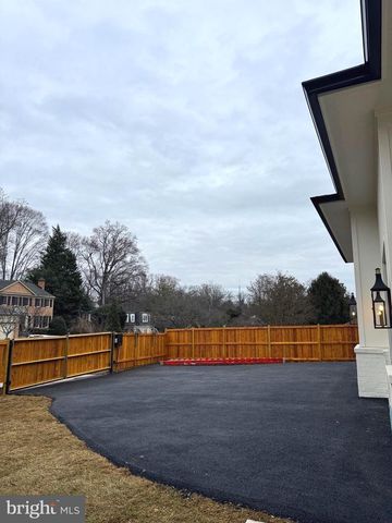 6809 WHITTIER BLVD, Bethesda, MD 20817