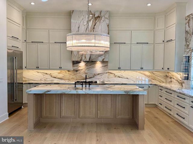 6809 WHITTIER BLVD, Bethesda, MD 20817