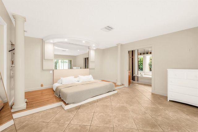 280 Tradewind Drive, Palm Beach, FL 33480