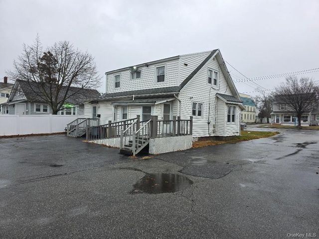 90 Medford Avenue, Patchogue, NY 11772