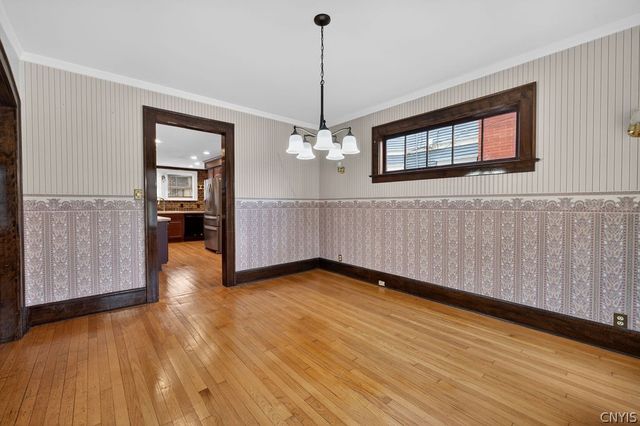 1062 Bellevue Avenue, Syracuse, NY 13204