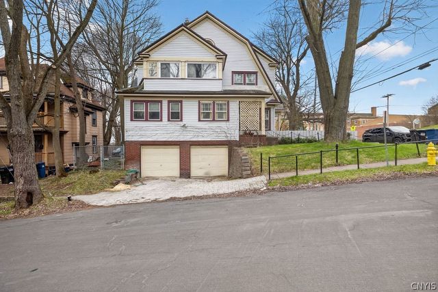 1062 Bellevue Avenue, Syracuse, NY 13204
