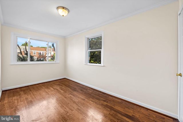 333 GROVE PARK RD, Baltimore, MD 21225