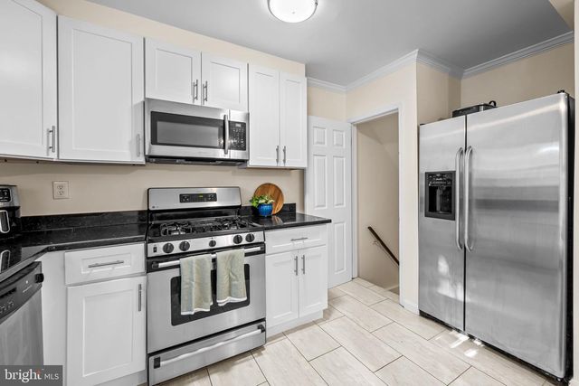 333 GROVE PARK RD, Baltimore, MD 21225