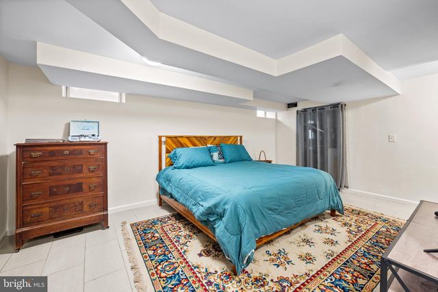 333 GROVE PARK RD, Baltimore, MD 21225