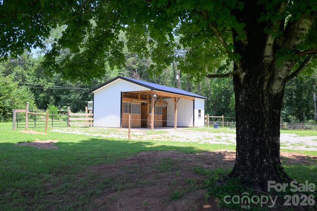 1151 Shady Lane, Marion, NC 28752