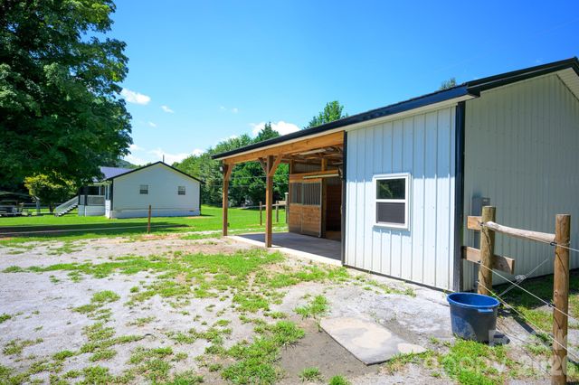 1151 Shady Lane, Marion, NC 28752
