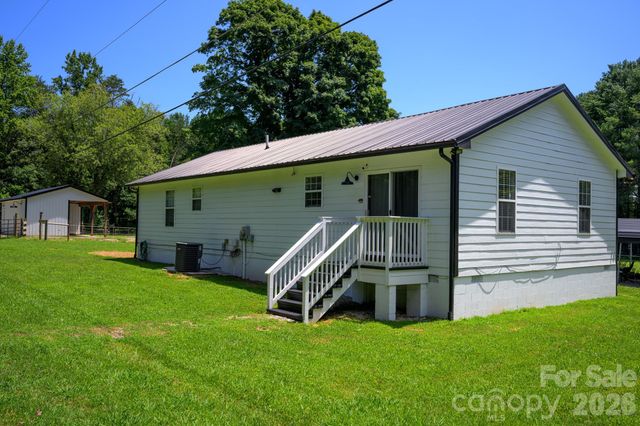 1151 Shady Lane, Marion, NC 28752