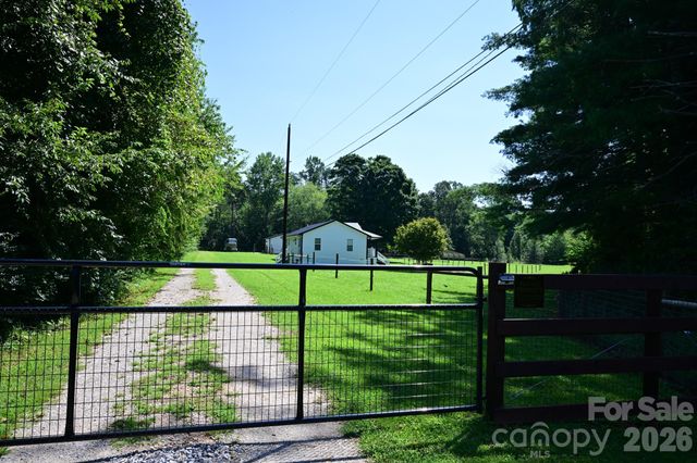 1151 Shady Lane, Marion, NC 28752