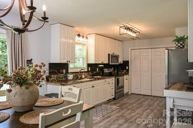 1151 Shady Lane, Marion, NC 28752