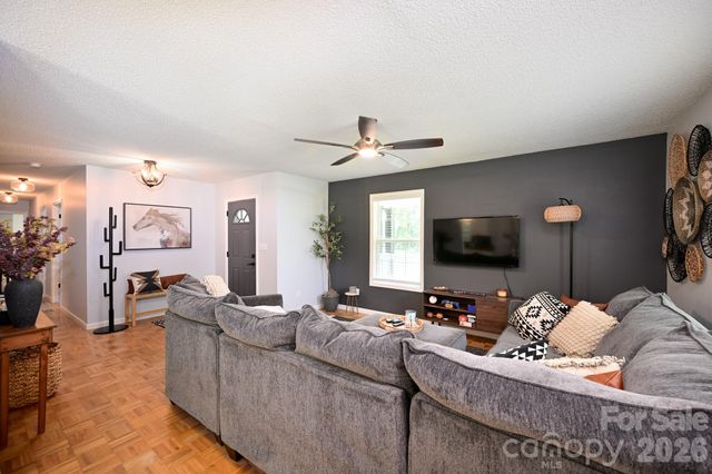 1151 Shady Lane, Marion, NC 28752