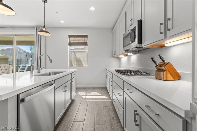 9893 Cullin Range Avenue, Las Vegas, NV 89166