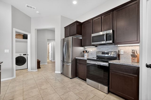 6503 Ranch Ave, Midland, TX 79705