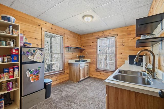 144 Monet Drive, Ellijay, GA 30540