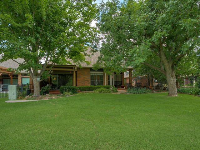 1032 Riviera Drive, Norman, OK 73072