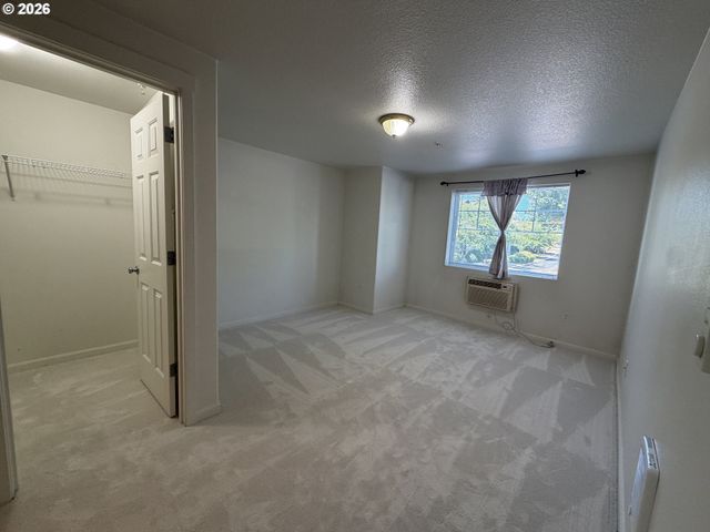 780 Nw 185TH Ave 204, Beaverton, OR 97006