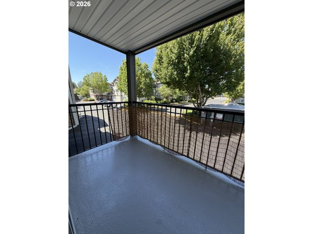 780 Nw 185TH Ave 204, Beaverton, OR 97006