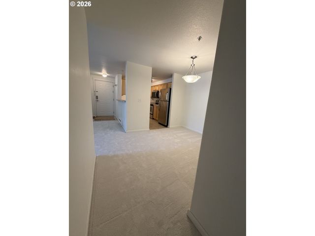 780 Nw 185TH Ave 204, Beaverton, OR 97006