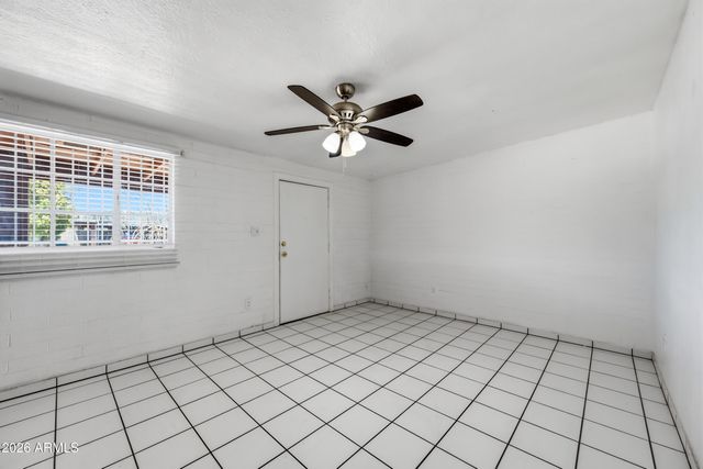 3905 W ALMERIA Road 2, Phoenix, AZ 85009