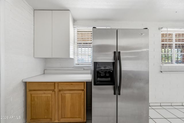 3905 W ALMERIA Road 2, Phoenix, AZ 85009