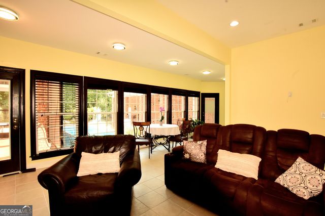 410 Windstone Place, Bonaire, GA 31005