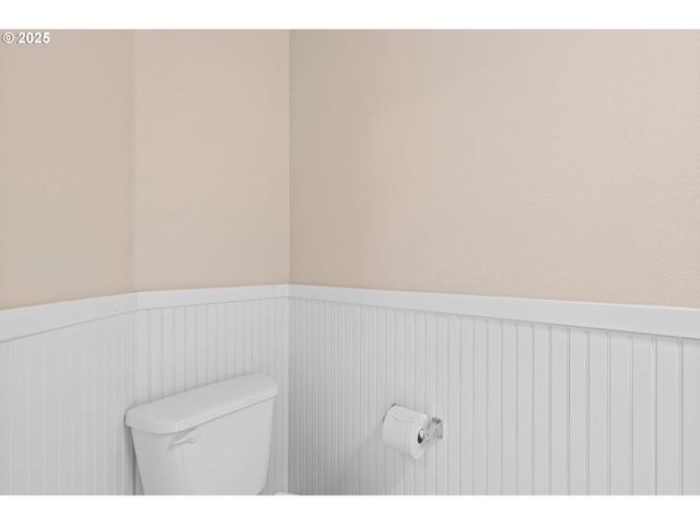 10442 Sw AKILEAN Ter, Tigard, OR 97223