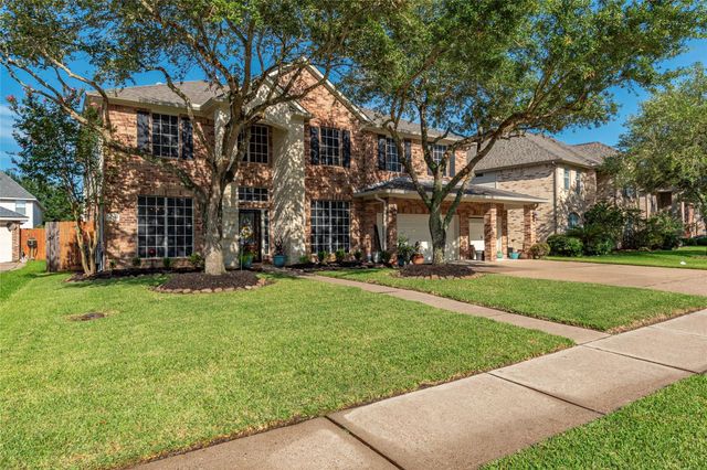 413 Willow Pointe Drive, League City, TX 77573