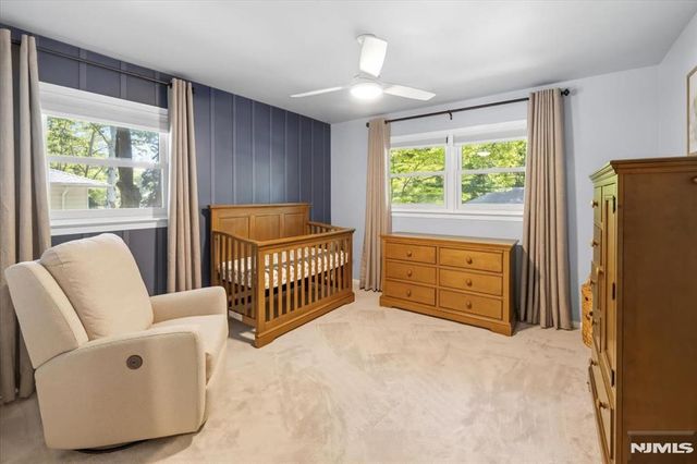 600 Sloat Place, River Vale, NJ 07675