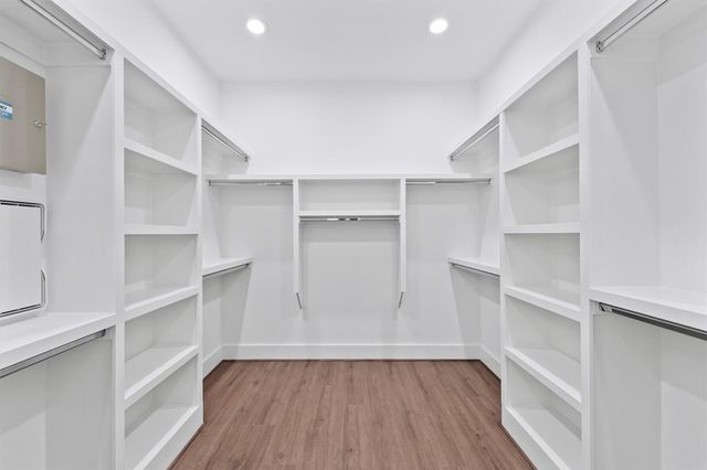 6124 Endeavor Heights Road, Houston, TX 77091