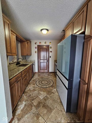 5406 Cradle River Court, Indianapolis, IN 46221