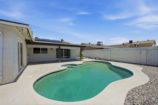 10020 N 52ND Drive, Glendale, AZ 85302