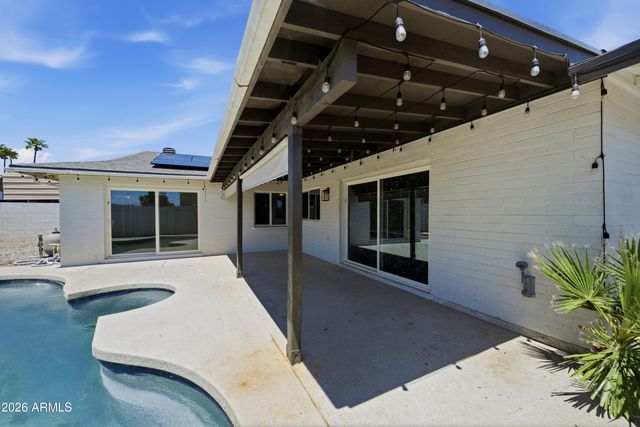 10020 N 52ND Drive, Glendale, AZ 85302