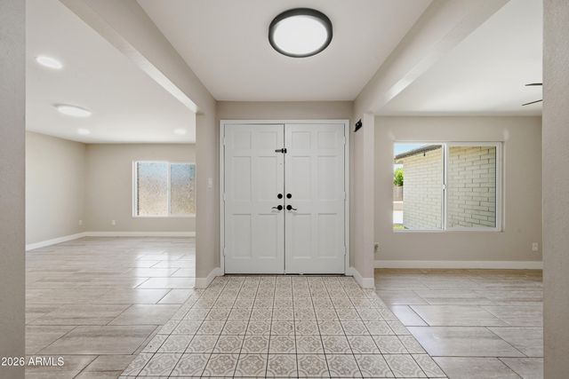 10020 N 52ND Drive, Glendale, AZ 85302