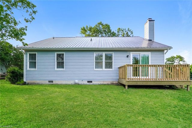 1805 Greencedar Lane, Winston-salem, NC 27127