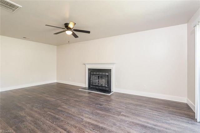 1805 Greencedar Lane, Winston-salem, NC 27127