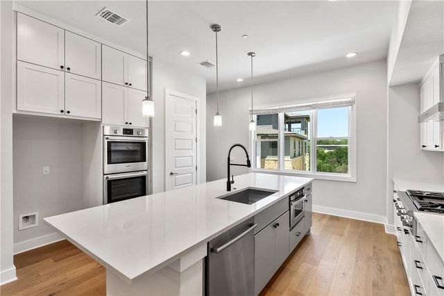 4611 Unity CIR, Austin, TX 78731