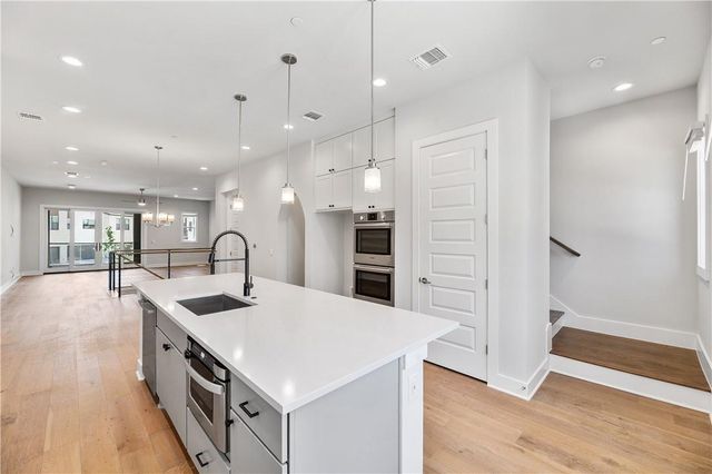 4611 Unity CIR, Austin, TX 78731