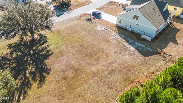 494 Genoes Point Road SW, Supply, NC 28462