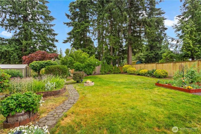 21114 Church Lake Drive E, Bonney Lake, WA 98391