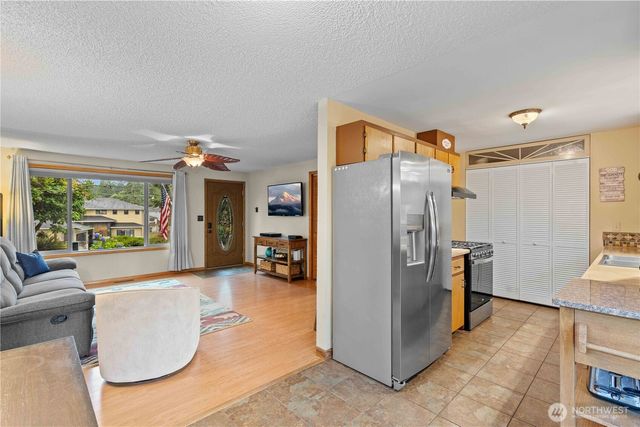 21114 Church Lake Drive E, Bonney Lake, WA 98391
