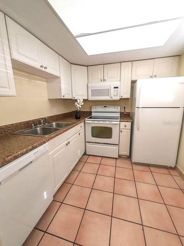 6306 NEWTOWN CIRCLE 6A3, Tampa, FL 33615