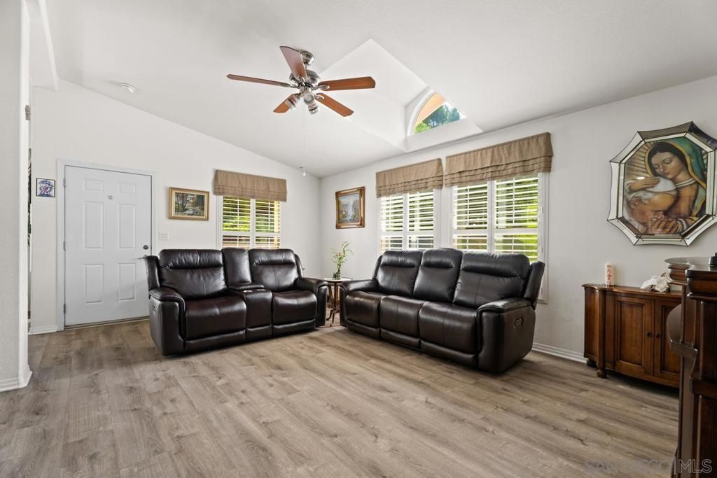 Image 15 of property listing at 8975 Lawrence Welk Drive 54, Escondido, CA 92026