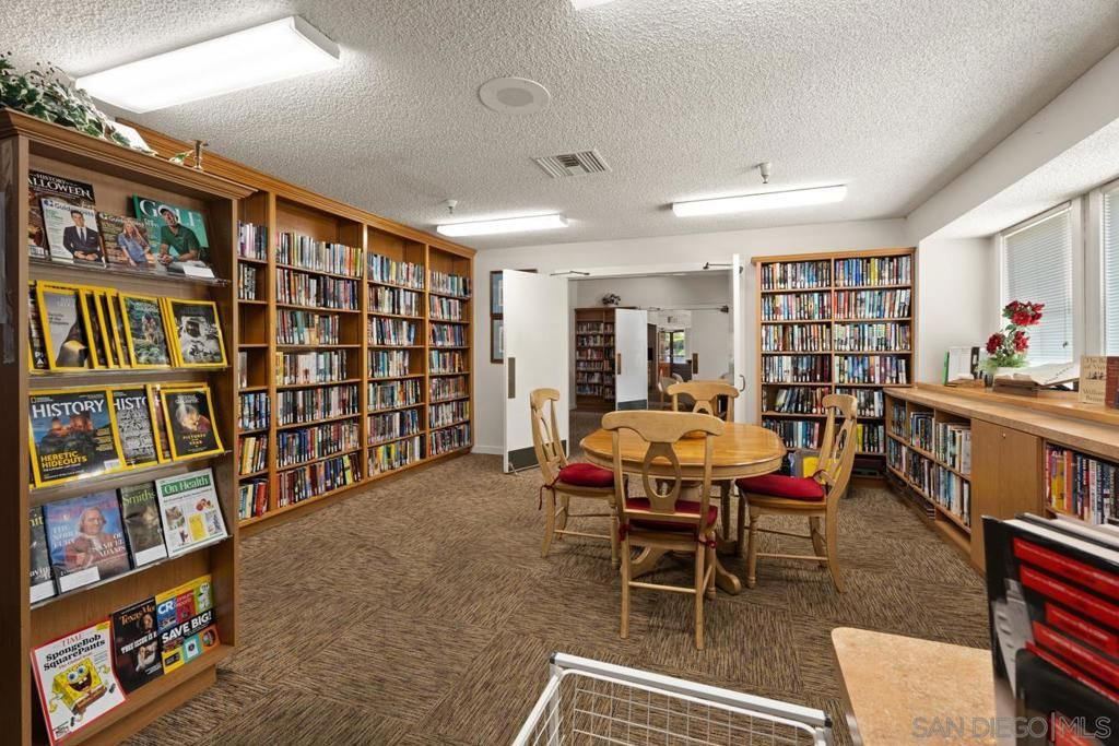 Image 39 of property listing at 8975 Lawrence Welk Drive 54, Escondido, CA 92026