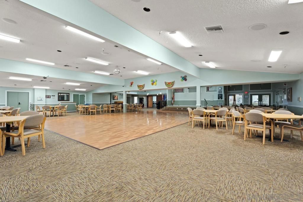 Image 40 of property listing at 8975 Lawrence Welk Drive 54, Escondido, CA 92026