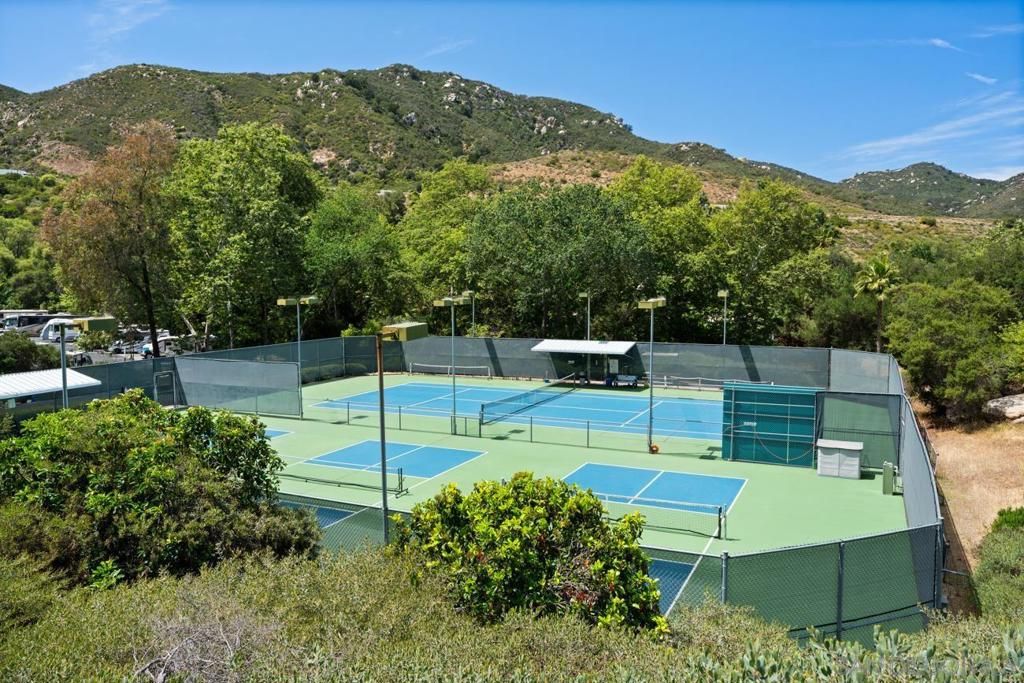 Image 46 of property listing at 8975 Lawrence Welk Drive 54, Escondido, CA 92026