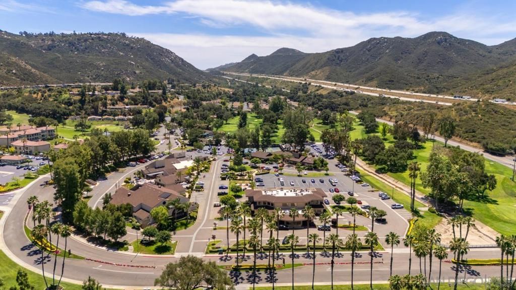 Image 54 of property listing at 8975 Lawrence Welk Drive 54, Escondido, CA 92026