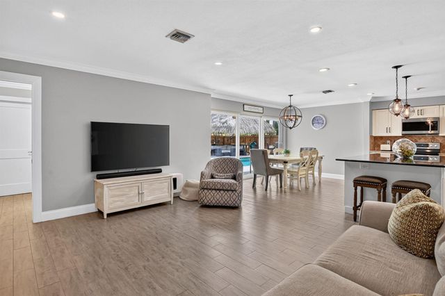 631 SW 17th Street, Boca Raton, FL 33486